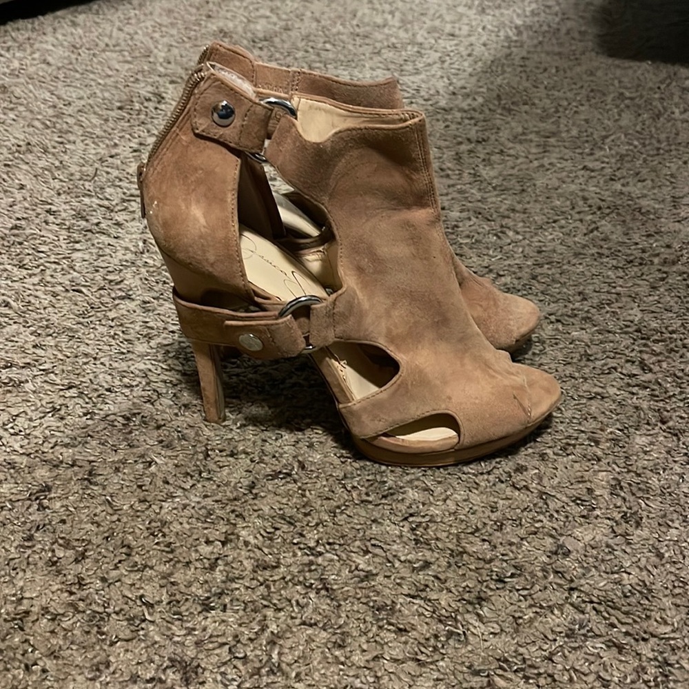 Jessica Simpson heels